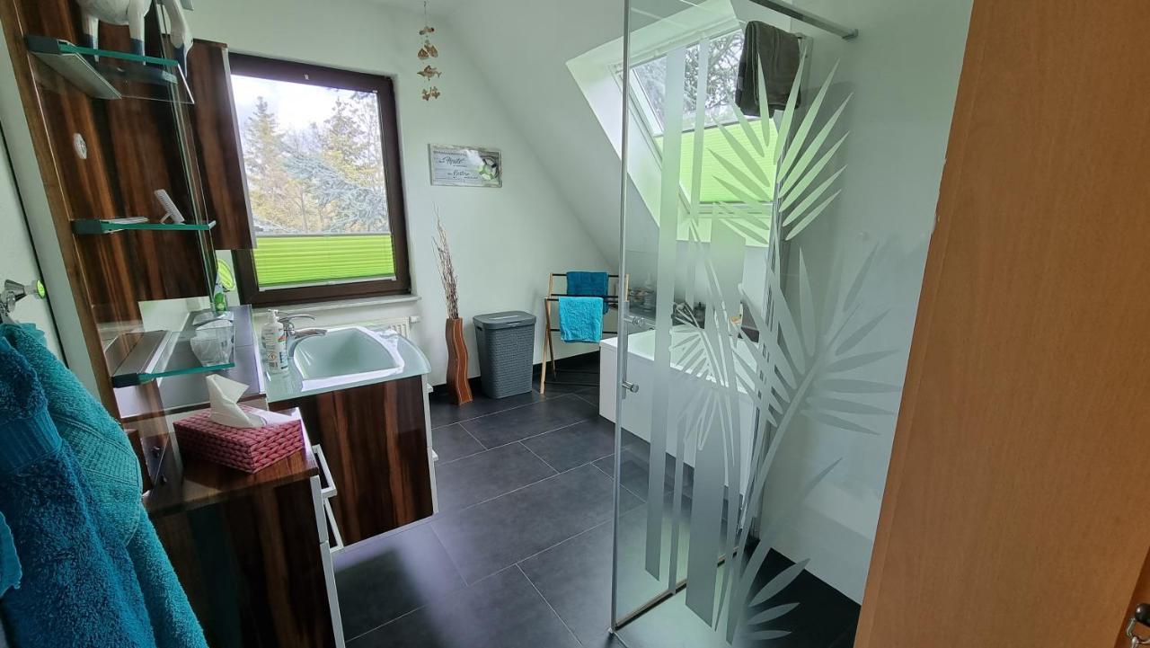 Ferienwohnung Am Park ไลป์ซิก ภายนอก รูปภาพ