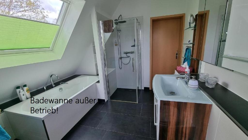 Ferienwohnung Am Park ไลป์ซิก ภายนอก รูปภาพ